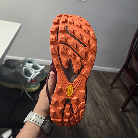 Topo  athletic - Picture 10 of 11